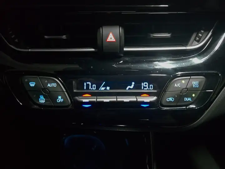 Toyota C-HR 2.0 180H Advance 2022, foto 56