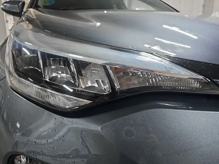 Toyota C-HR 2.0 180H Advance 2022, foto 59