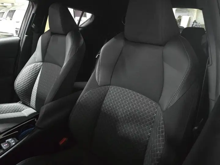 Toyota C-HR 2.0 180H Advance 2022, foto 57