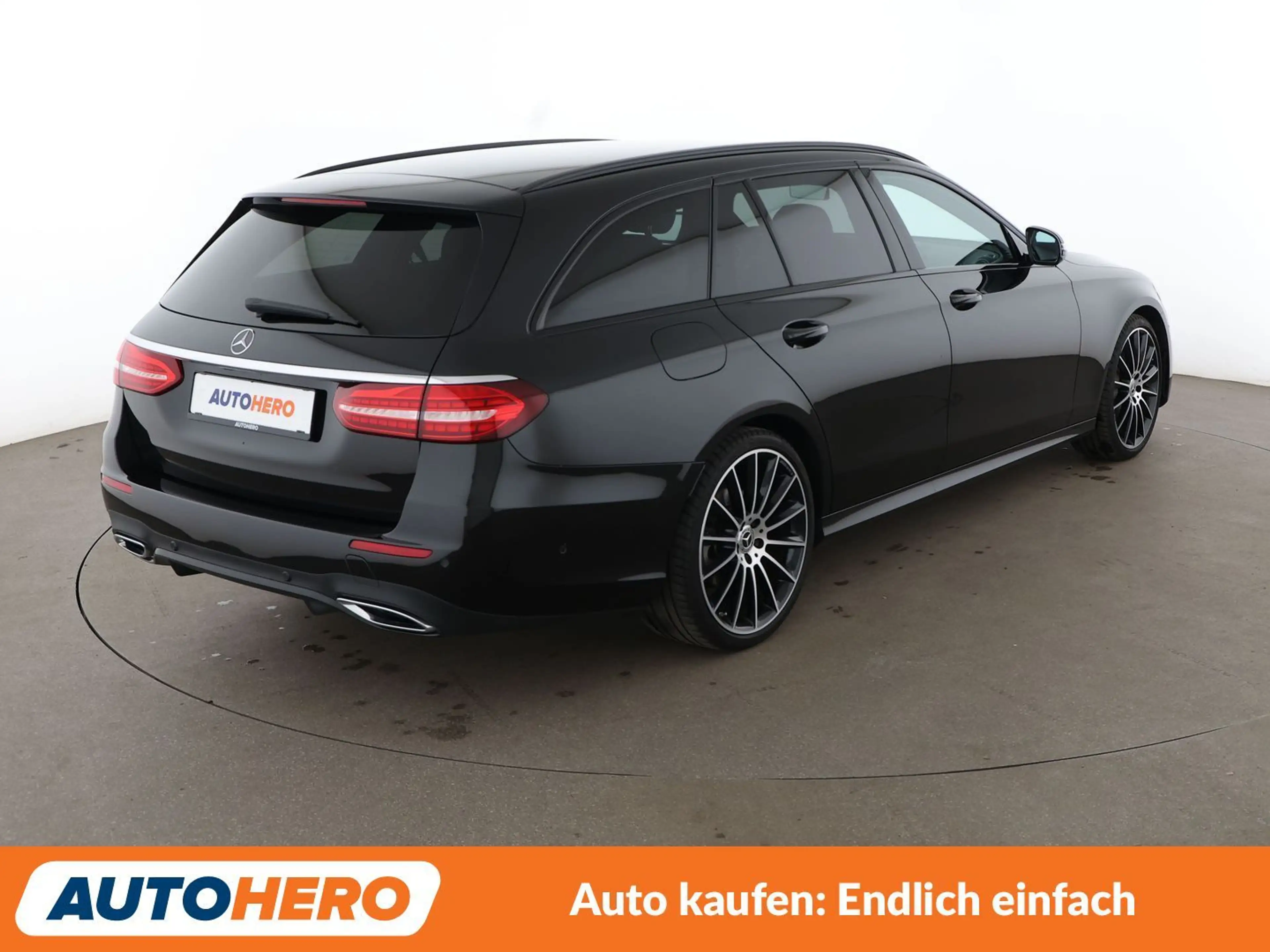 Mercedes-Benz E 220 E 220 d AMG Line Aut.*NAVI*LED*ACC*CAM*PDC*SHZ* — photo 6