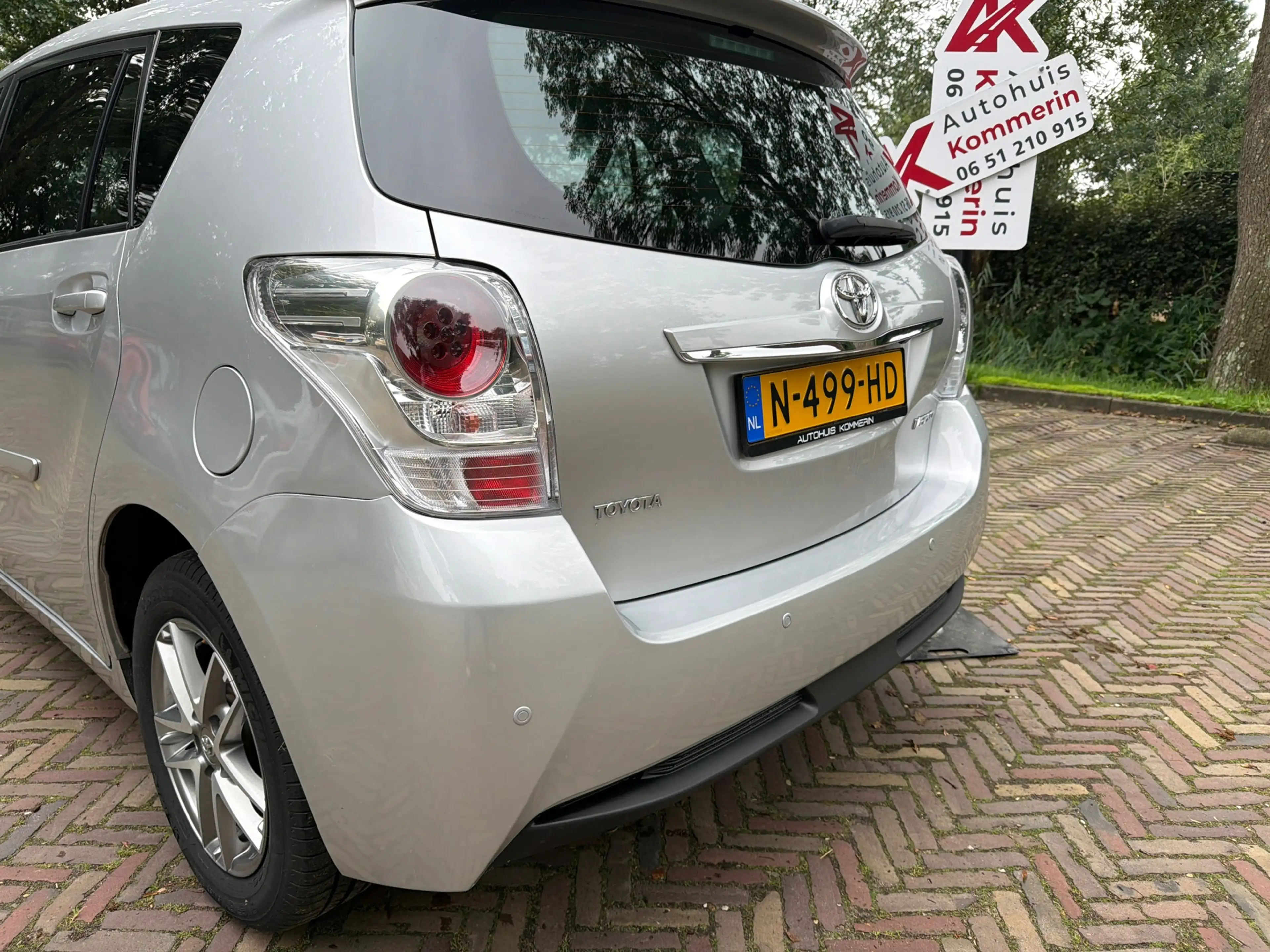 Toyota Verso 1.8 VVT-i Aspiration — photo 7