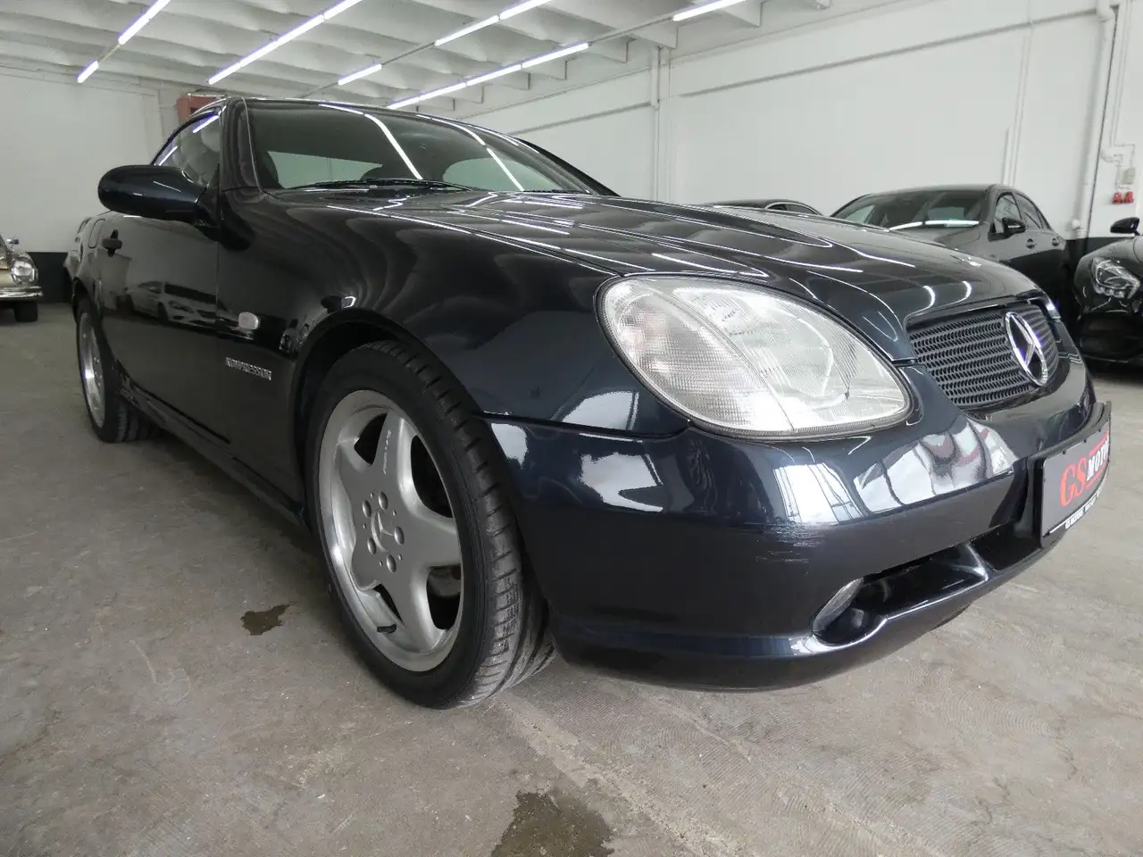 Mercedes-Benz SLK 230