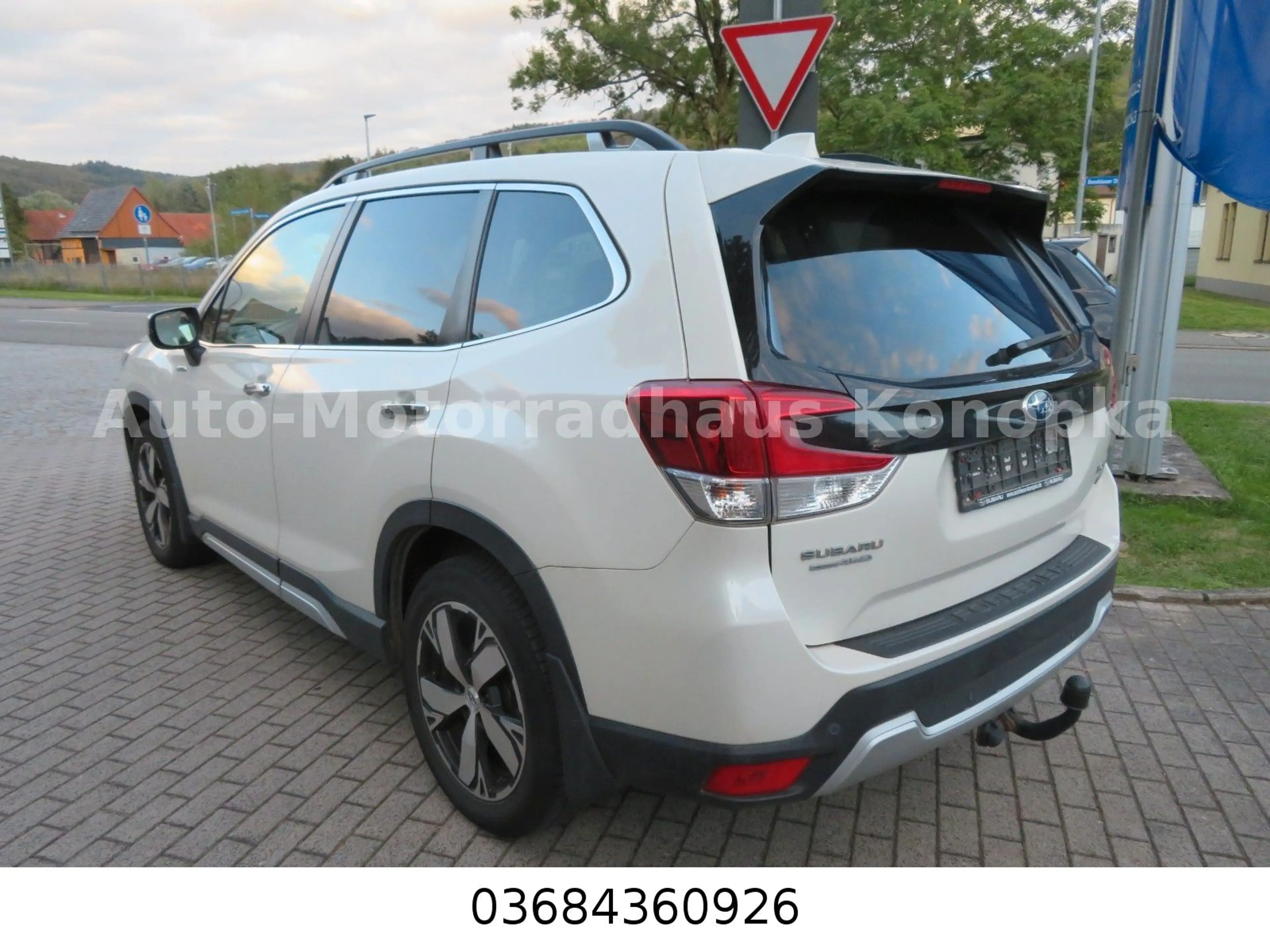 Subaru Forester 2.0ie Active Lineartronic+AHK — photo 7