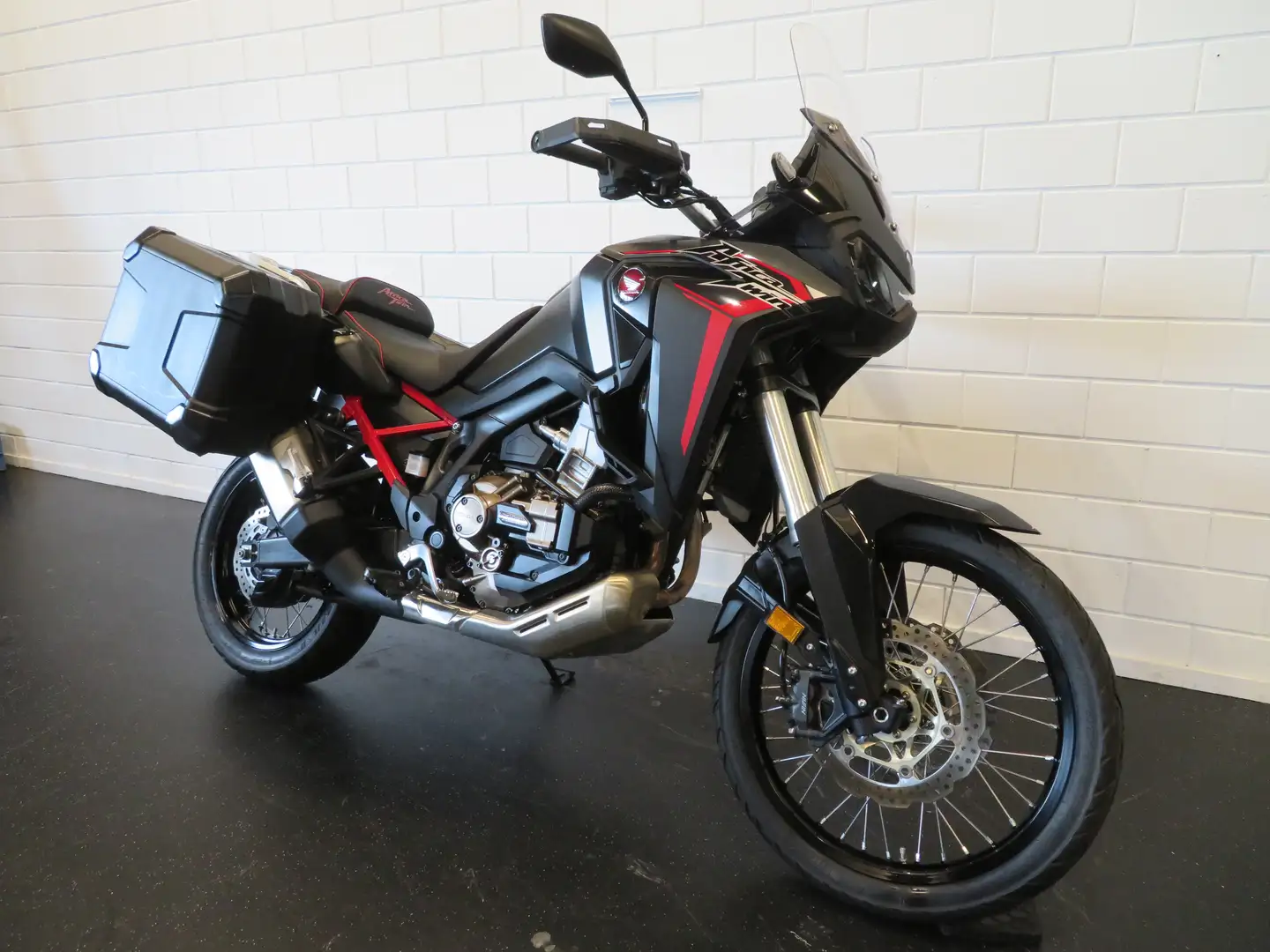Honda CRF 1100 AFRICA TWIN DCT NIEUWSTAAT Zwart - 2