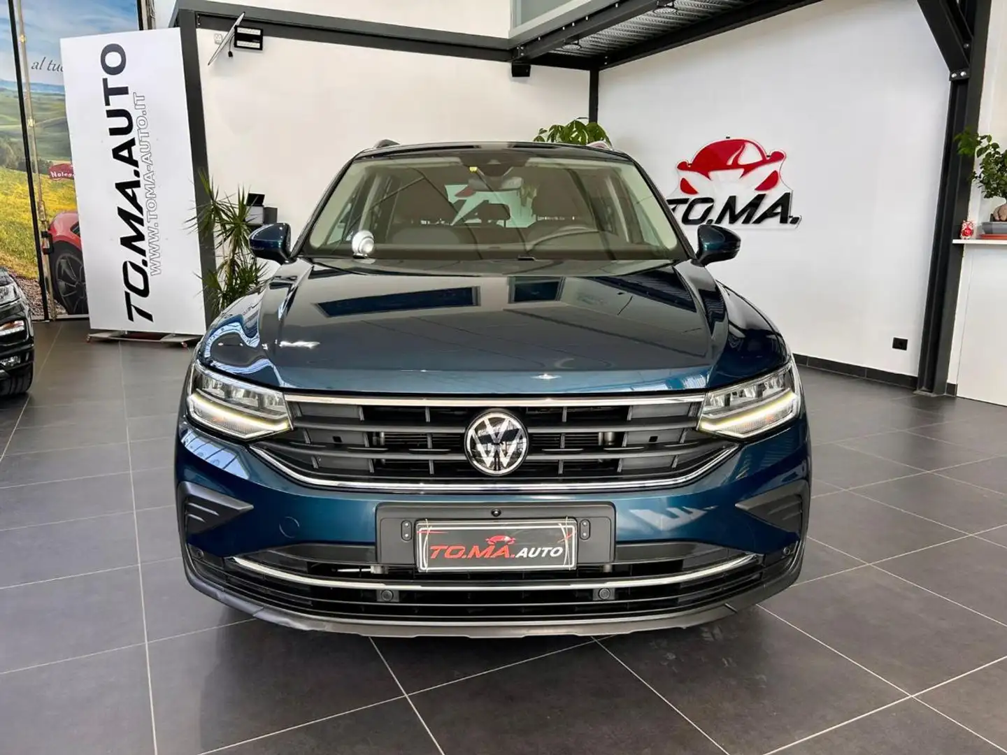 Volkswagen Tiguan 2.0 TDI 150 CV SCR DSG 4MOTION Life Blu/Azzurro - 2
