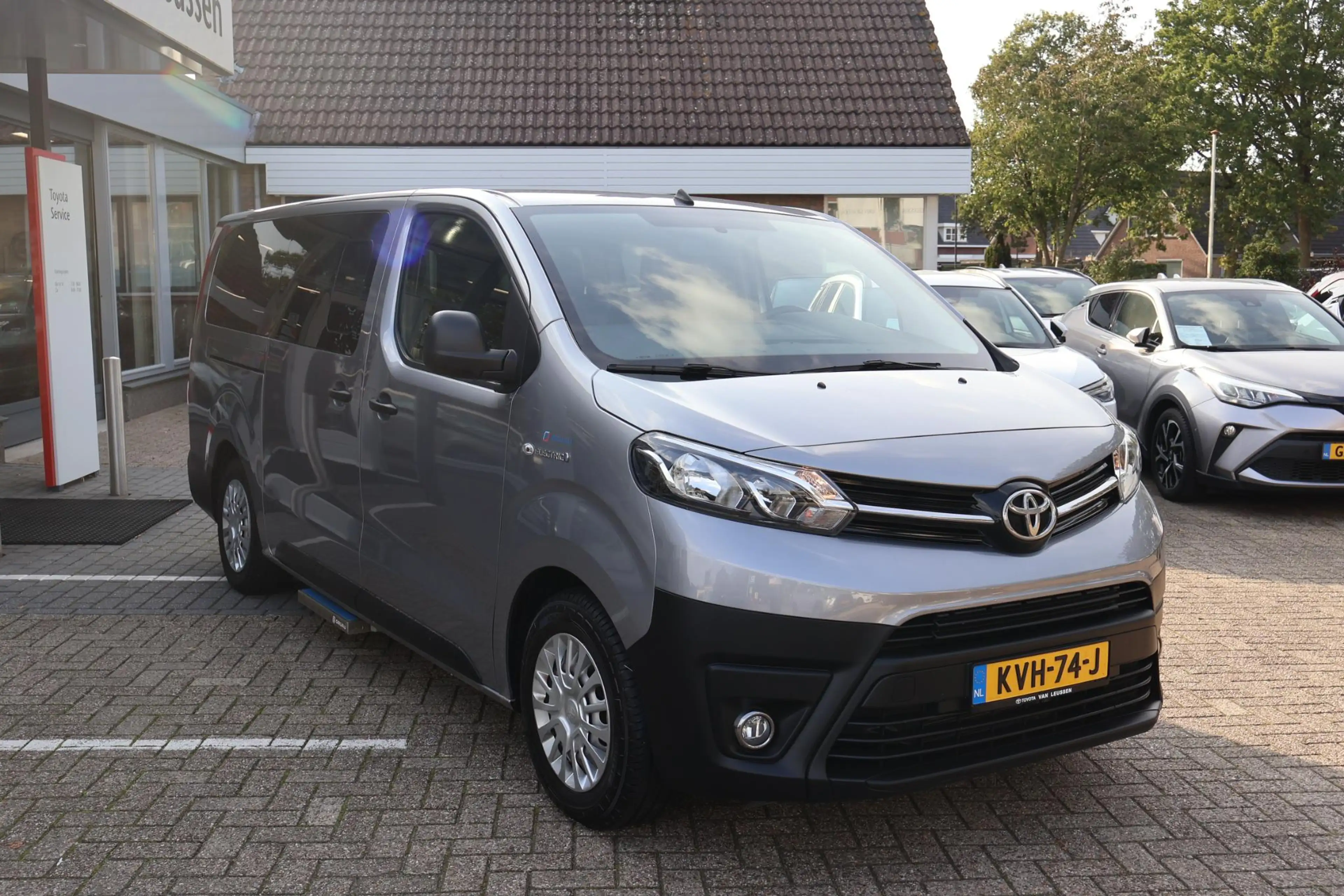 Toyota Proace Electric Verso LONG EXTRA RANGE DYNAMIC 75KWH 8-PE — photo 11