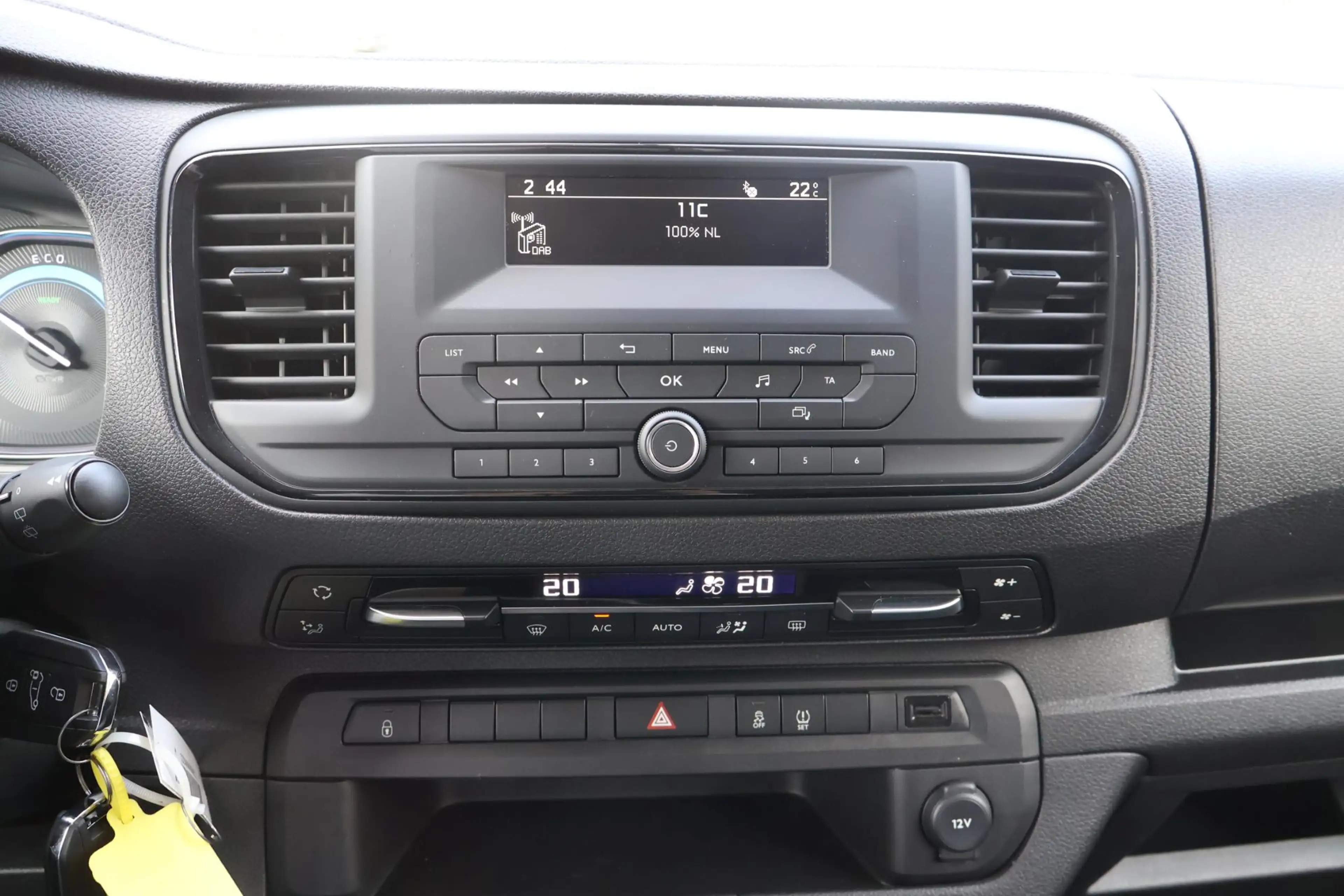 Toyota Proace Electric Verso LONG EXTRA RANGE DYNAMIC 75KWH 8-PE — photo 26