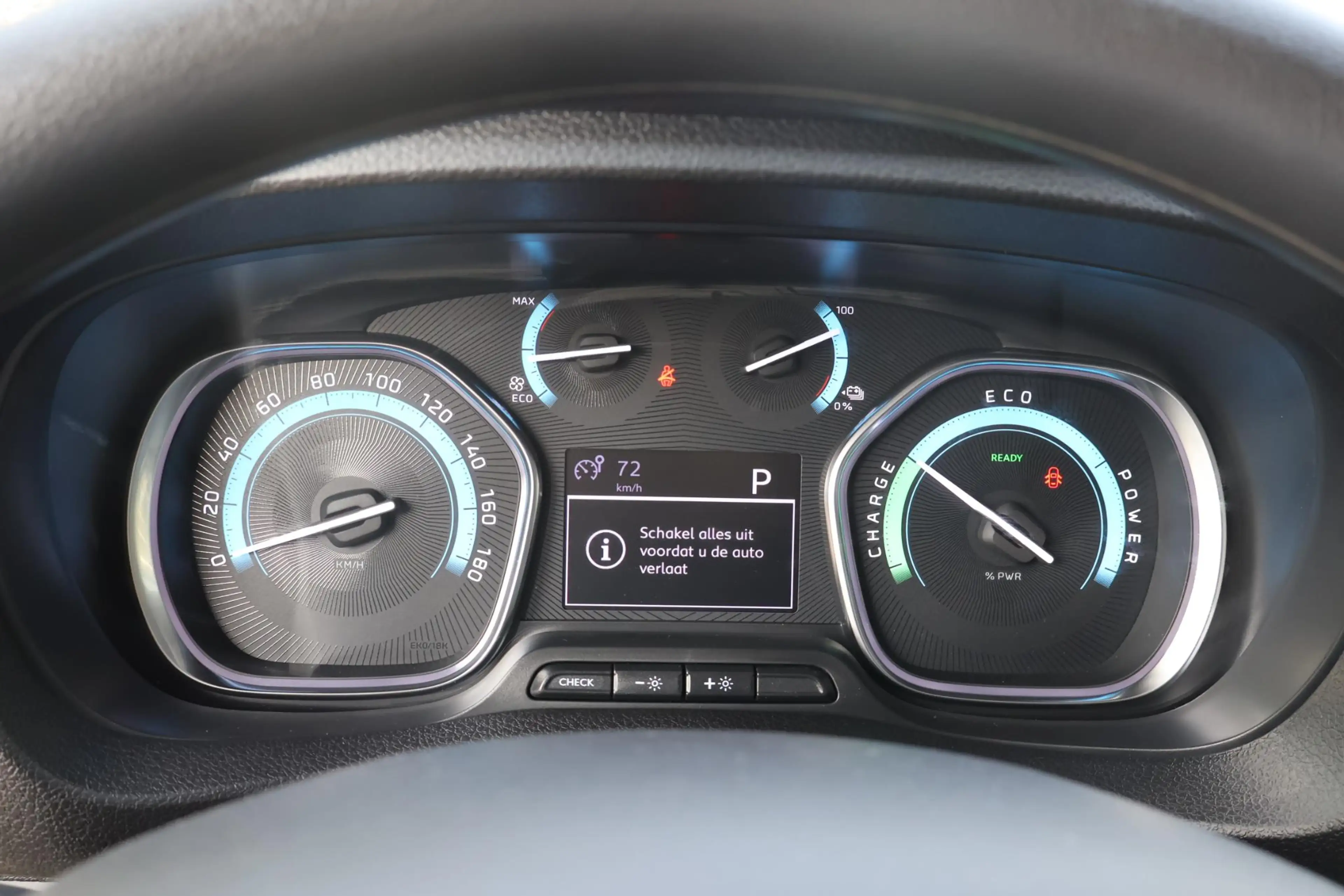 Toyota Proace Electric Verso LONG EXTRA RANGE DYNAMIC 75KWH 8-PE — photo 20