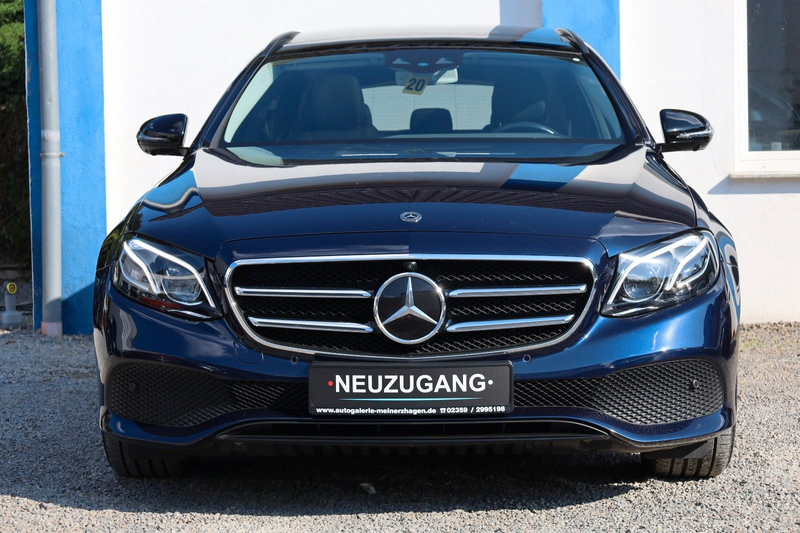 Mercedes-Benz E 300 de T/PANO/360°/BURMESTER/VOLL/ACC/M-LED/AH — photo 3