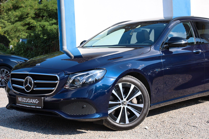 Mercedes-Benz E 300 de T/PANO/360°/BURMESTER/VOLL/ACC/M-LED/AH — photo 2