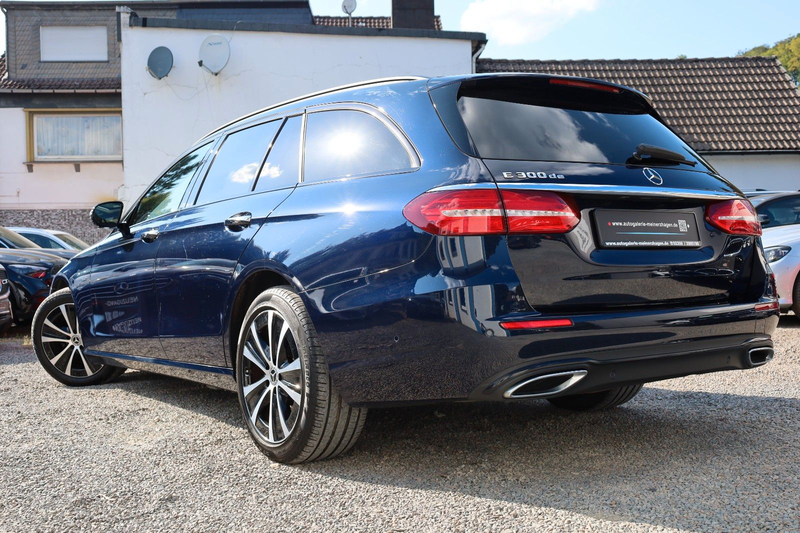 Mercedes-Benz E 300 de T/PANO/360°/BURMESTER/VOLL/ACC/M-LED/AH — photo 8