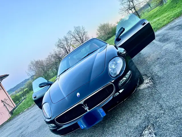 Maserati Coupe