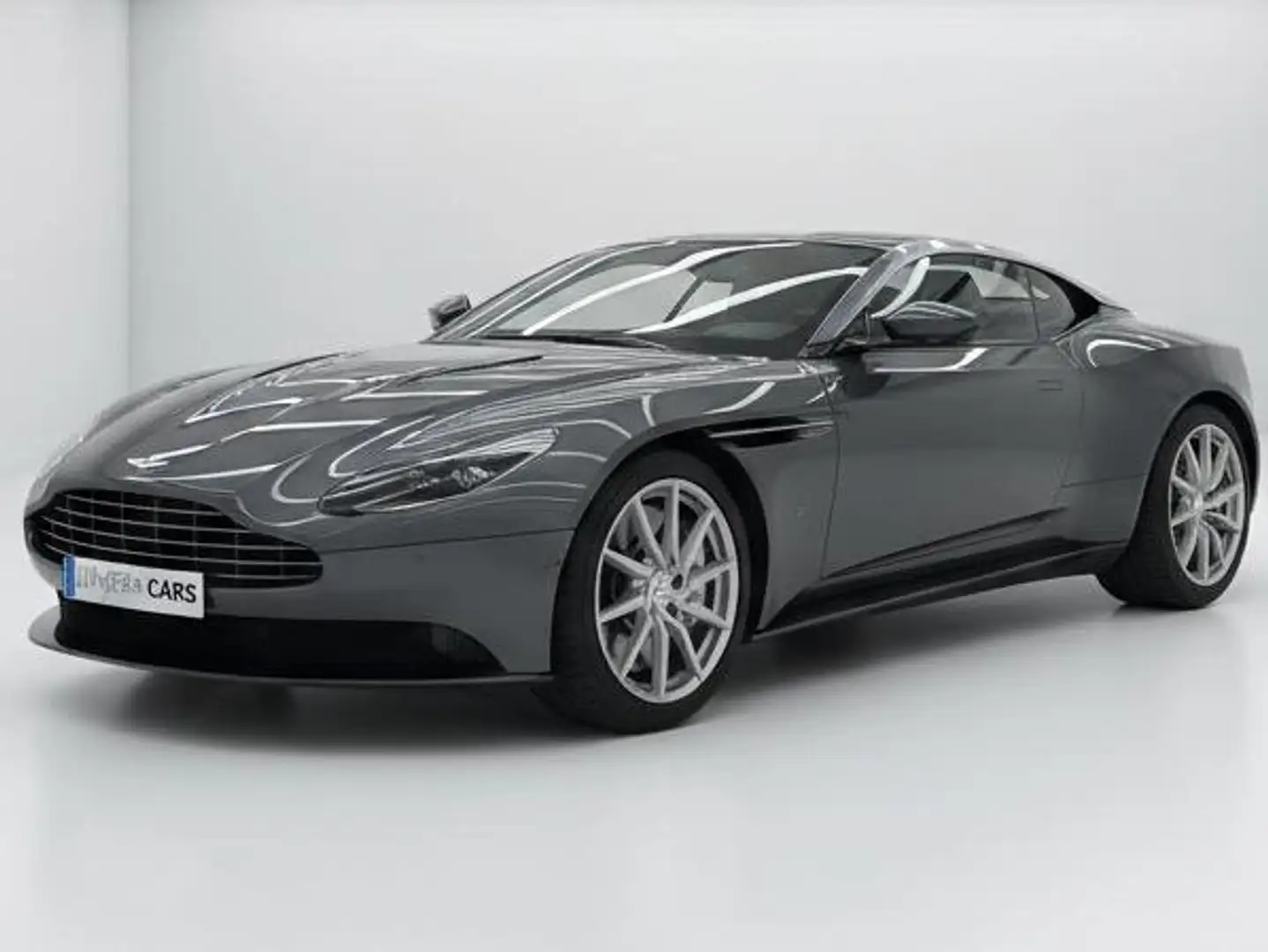 Aston Martin DB11 DB11 Coupé 5.2 Biturbo V12 Gris - 1