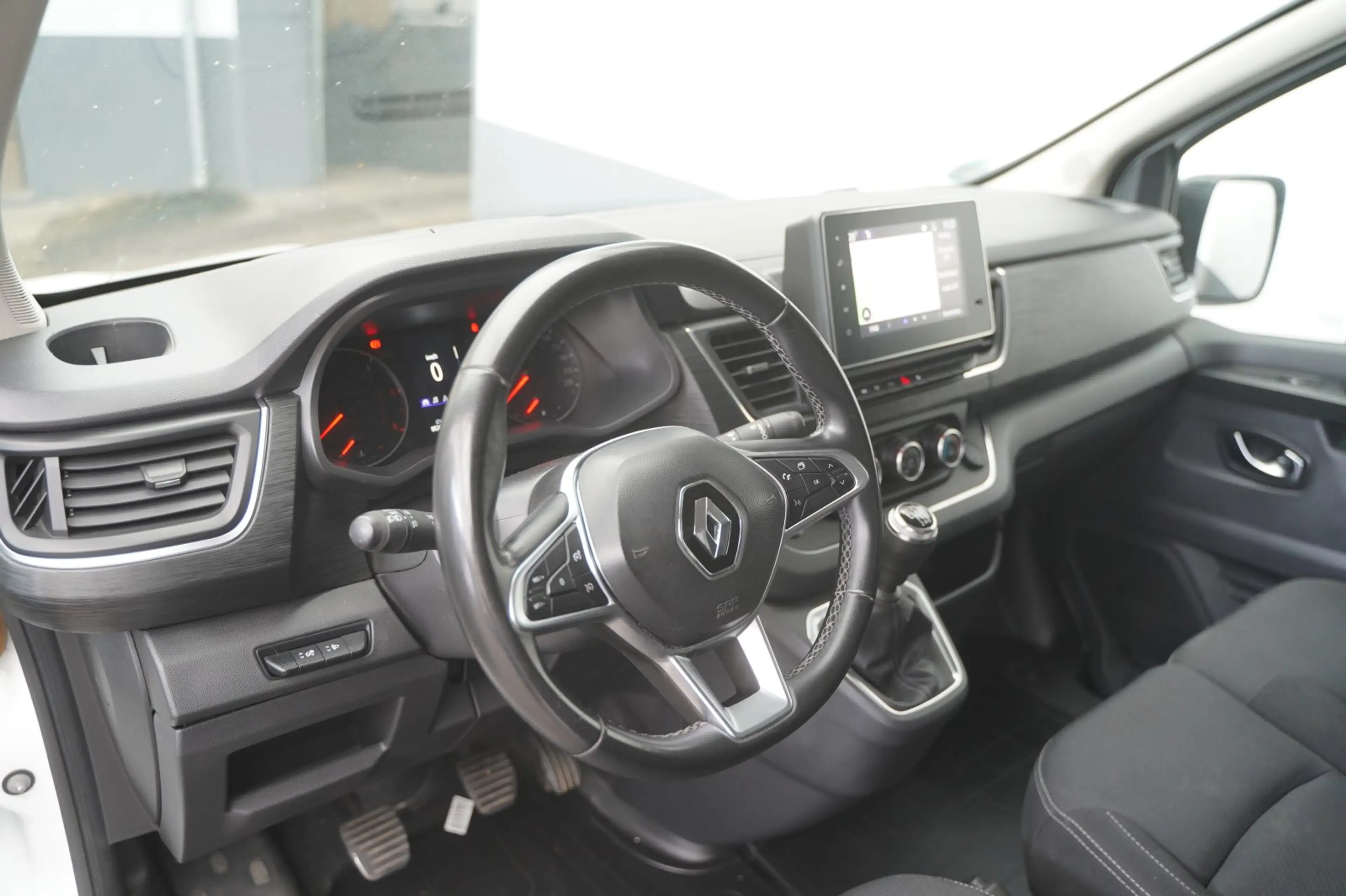 Renault Trafic 2.0 BLUE dCi 150 L1H1 2,8t Komfort *Mwst. ausweisb — photo 9