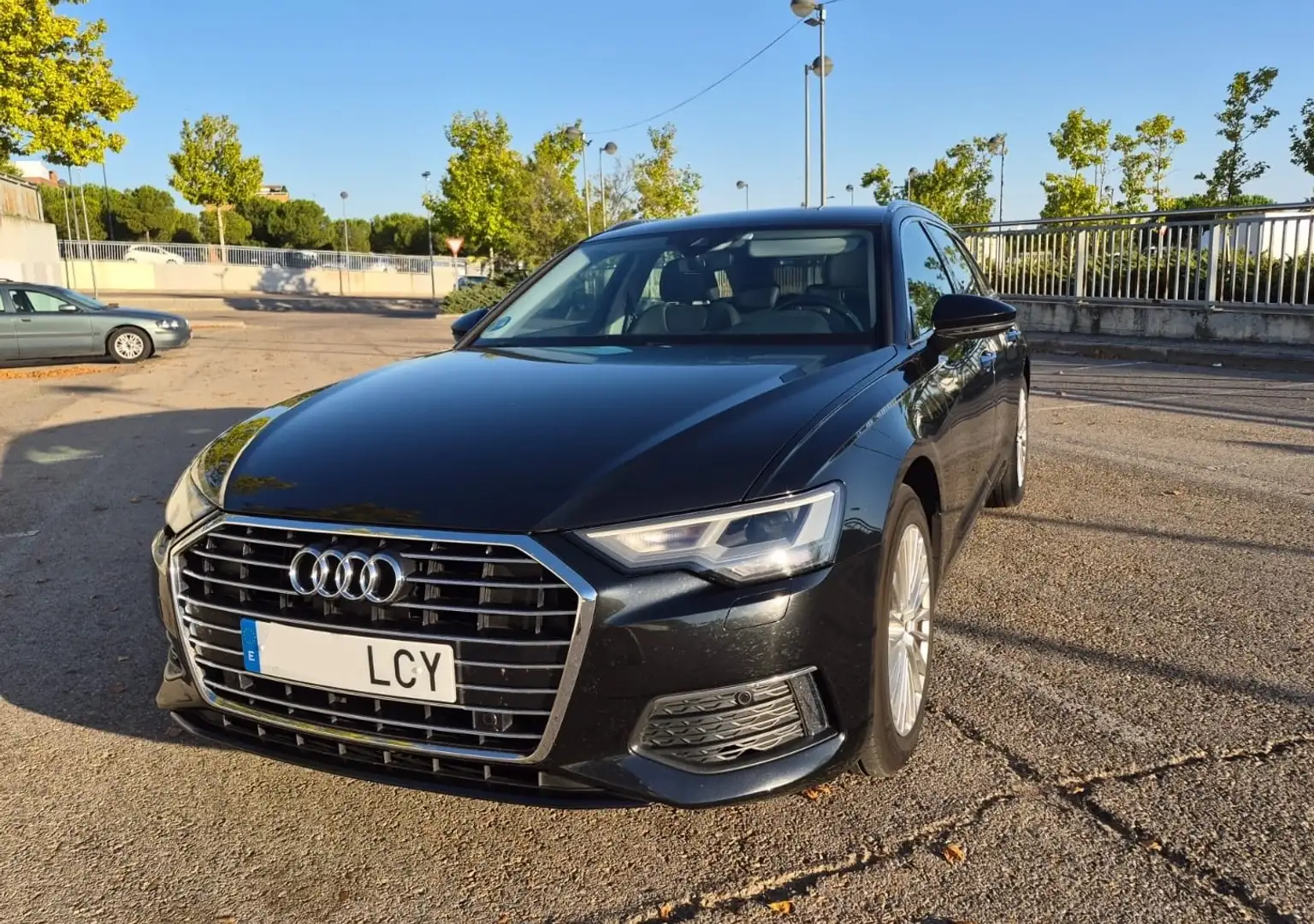 Audi A6 40 TDI 204CV (150kW) Gris - 1