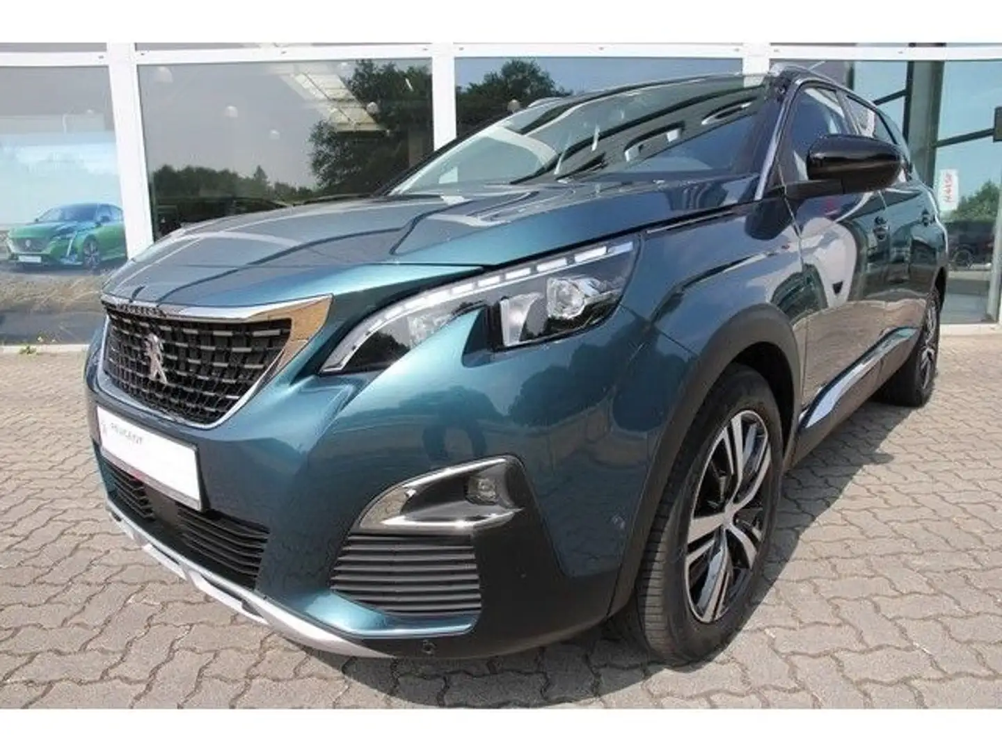 Peugeot 5008 Allure PT 130 Full-LED Carplay AHK Grün - 2