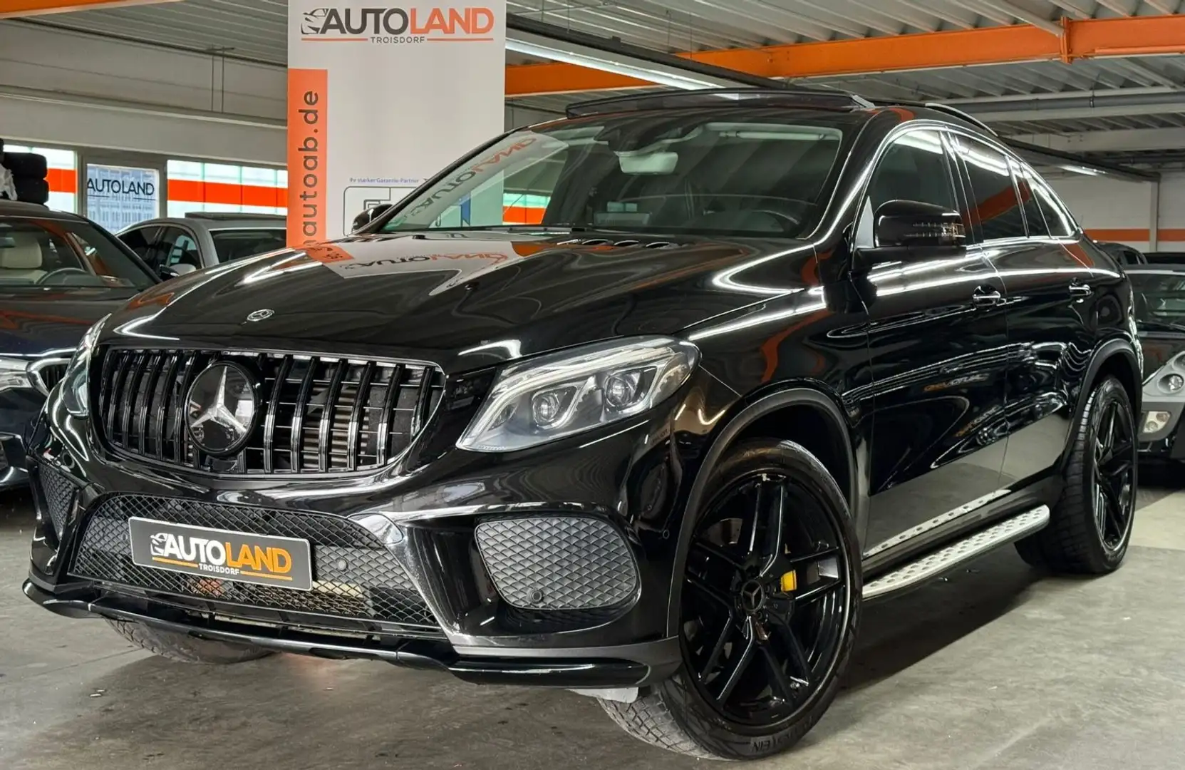 Mercedes-Benz GLE 350 d Coupe 4Matic AMG*97 TKM*VOLLAUSSTATTUNG Nero - 2