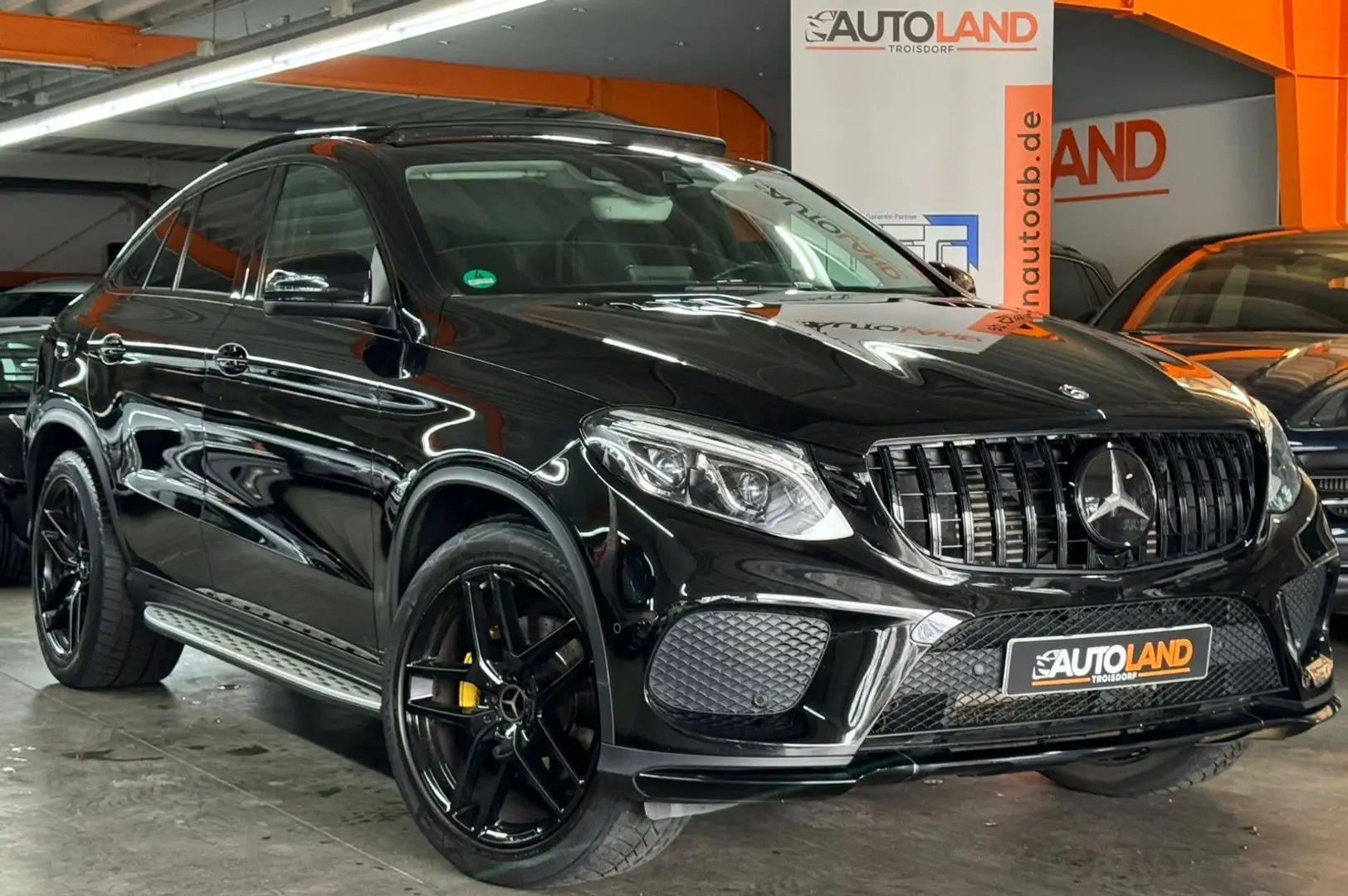 Mercedes-Benz GLE 350 d Coupe 4Matic AMG*97 TKM*VOLLAUSSTATTUNG Nero - 1