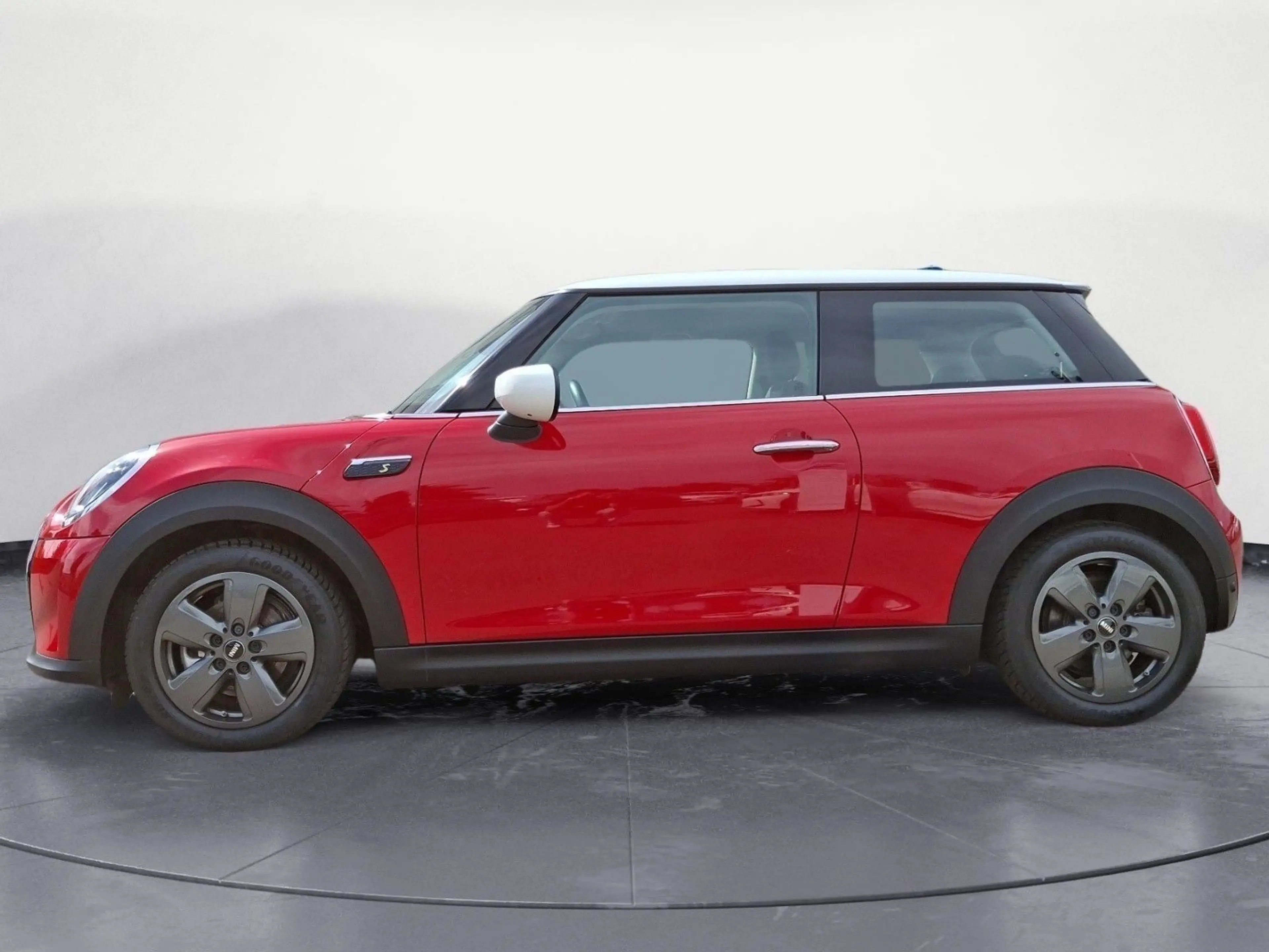 MINI Cooper SE . Classic Trim Leder Navi Sportsitze LE — photo 4