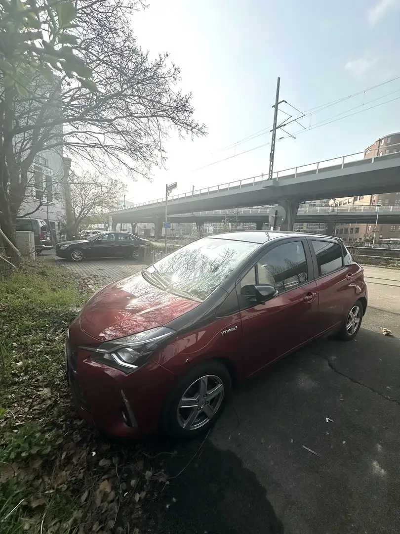 Toyota Yaris Hybrid 1.5 VVT-i - 2
