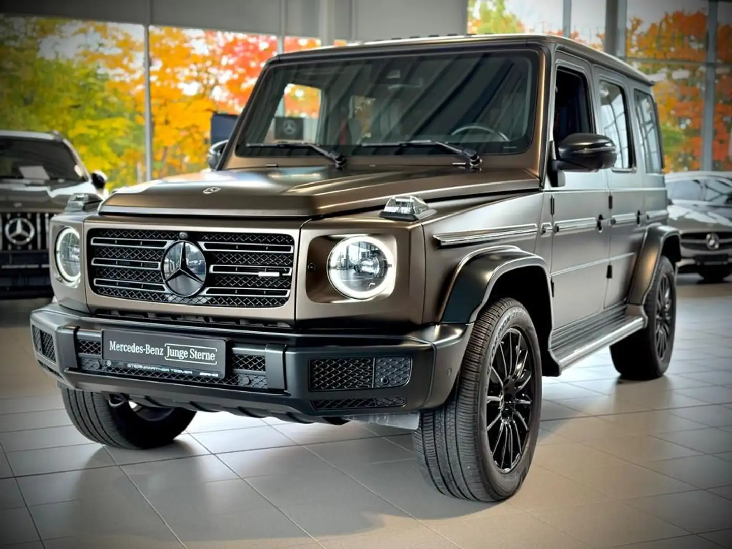Mercedes-Benz G 400 d AMG+SDach+AHK+360+WIDE+Comand+Distr. Brun - 1