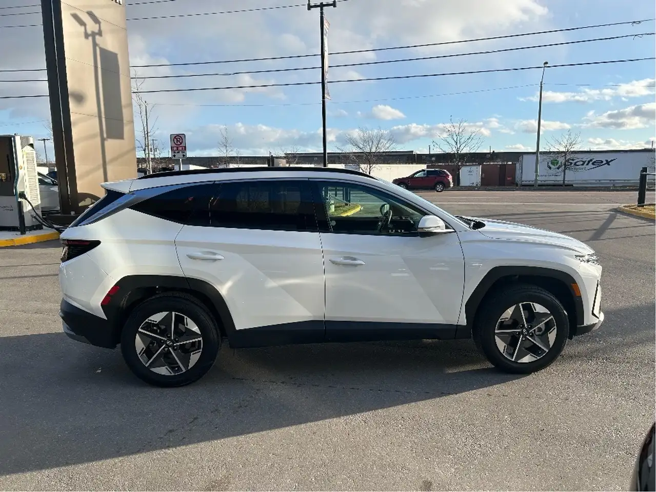 Hyundai TUCSON снимка Hyundai TUCSON
