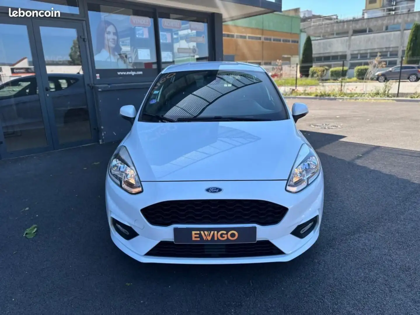 Ford Fiesta 1.0 SCTI 100CH ST LINE S&S CARPLAY ENTRETIEN Blanc - 2