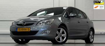 1.4 Turbo Edition 140pk 17"LM Trekhaak PDC Navigat