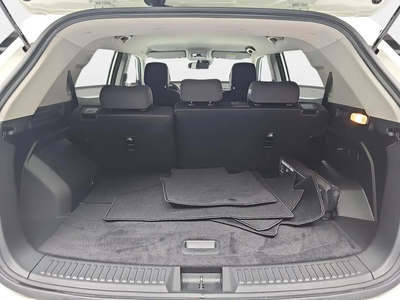 KGM Korando 1.5 T-GDI 2WD NOMAD AUTOMATIK, миниатюра 15