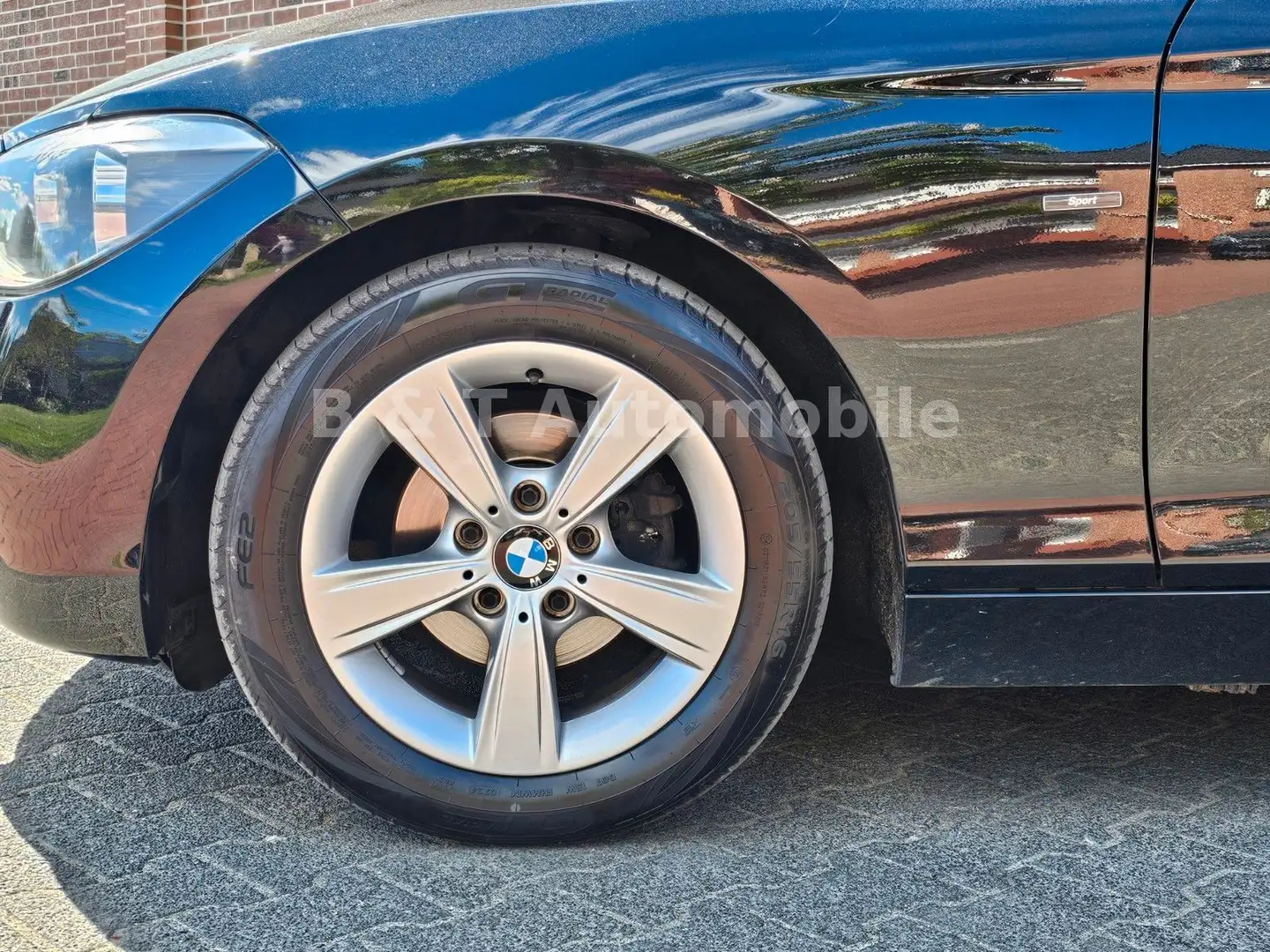 BMW 116 d Lim. 3-trg. Sport Line Noir - 2