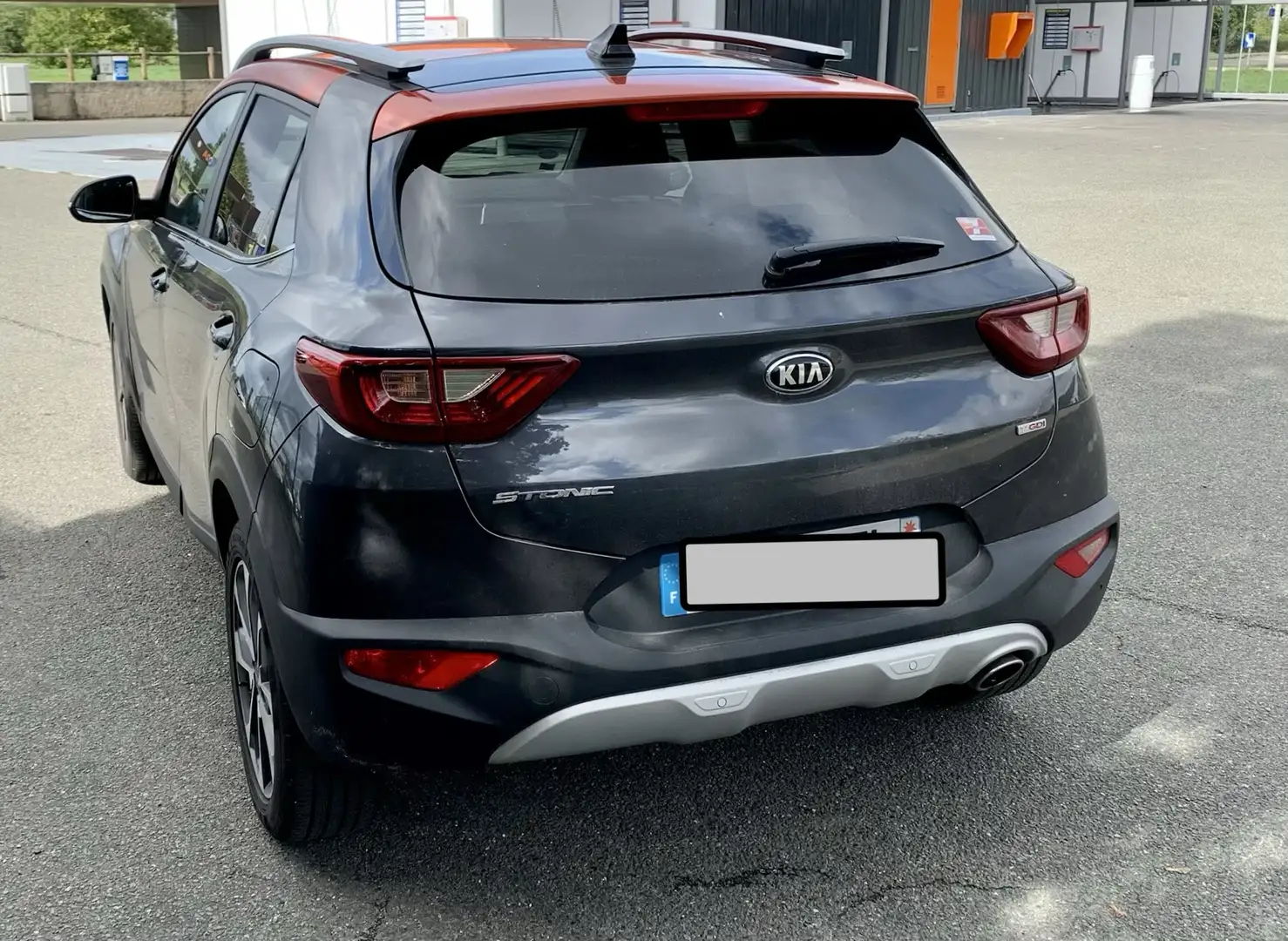 Kia Stonic 1.0 T-GDI 120 ch ISG DCT7 Design Business - 2
