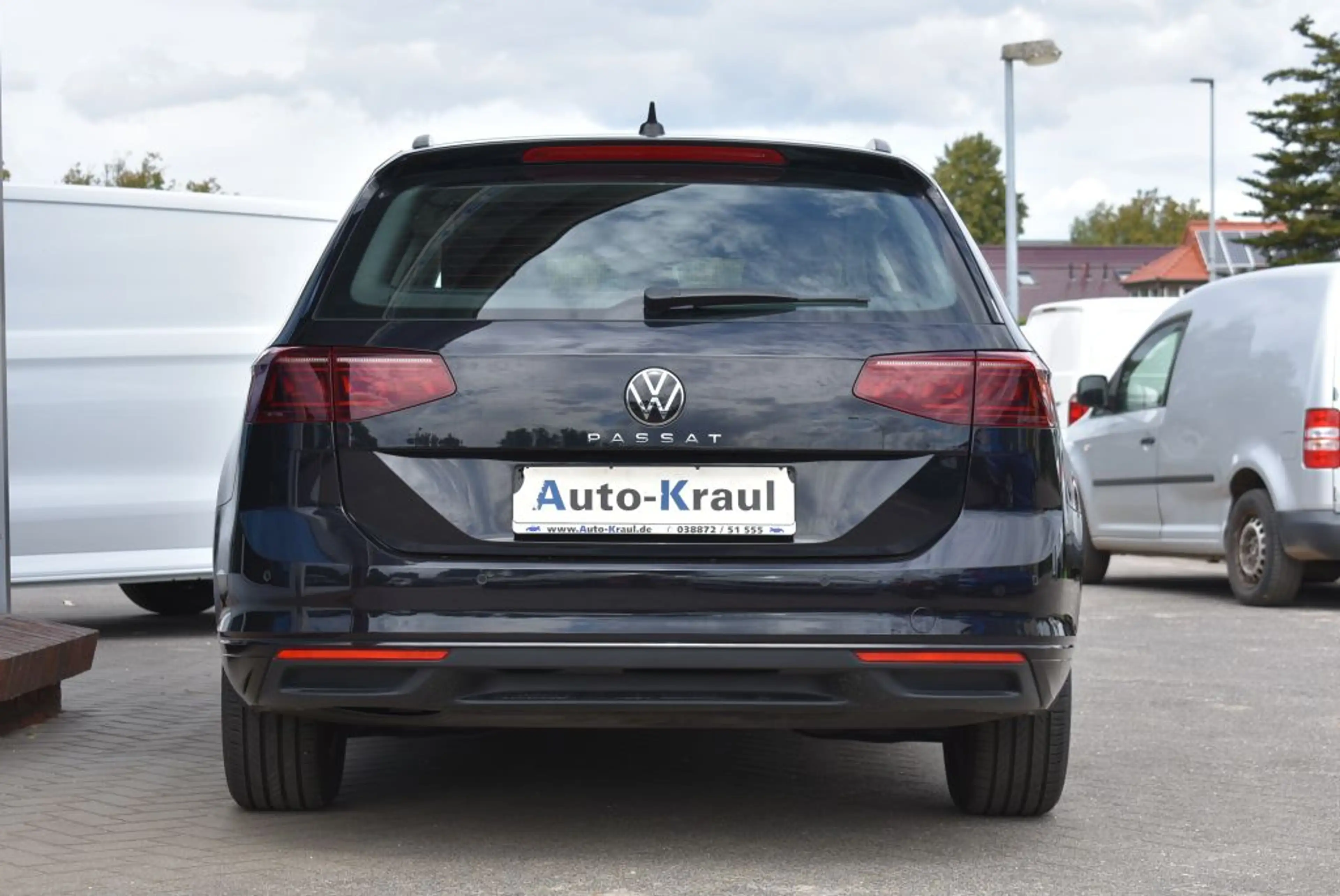 Volkswagen Passat Variant 2.0 TDI DSG Business DSG-Autom. LED-Matrix Navi Al — photo 5
