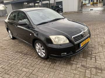 1.8 VVTi Linea Luna