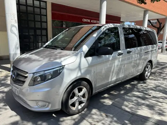 Mercedes-Benz V 200CDI Largo