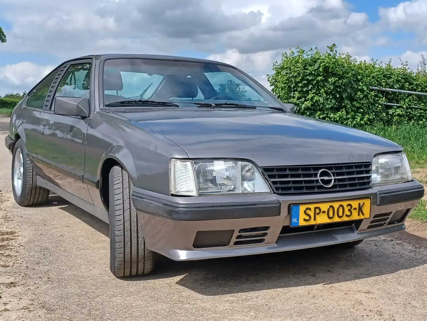 Opel Monza GS/E Gris - 1