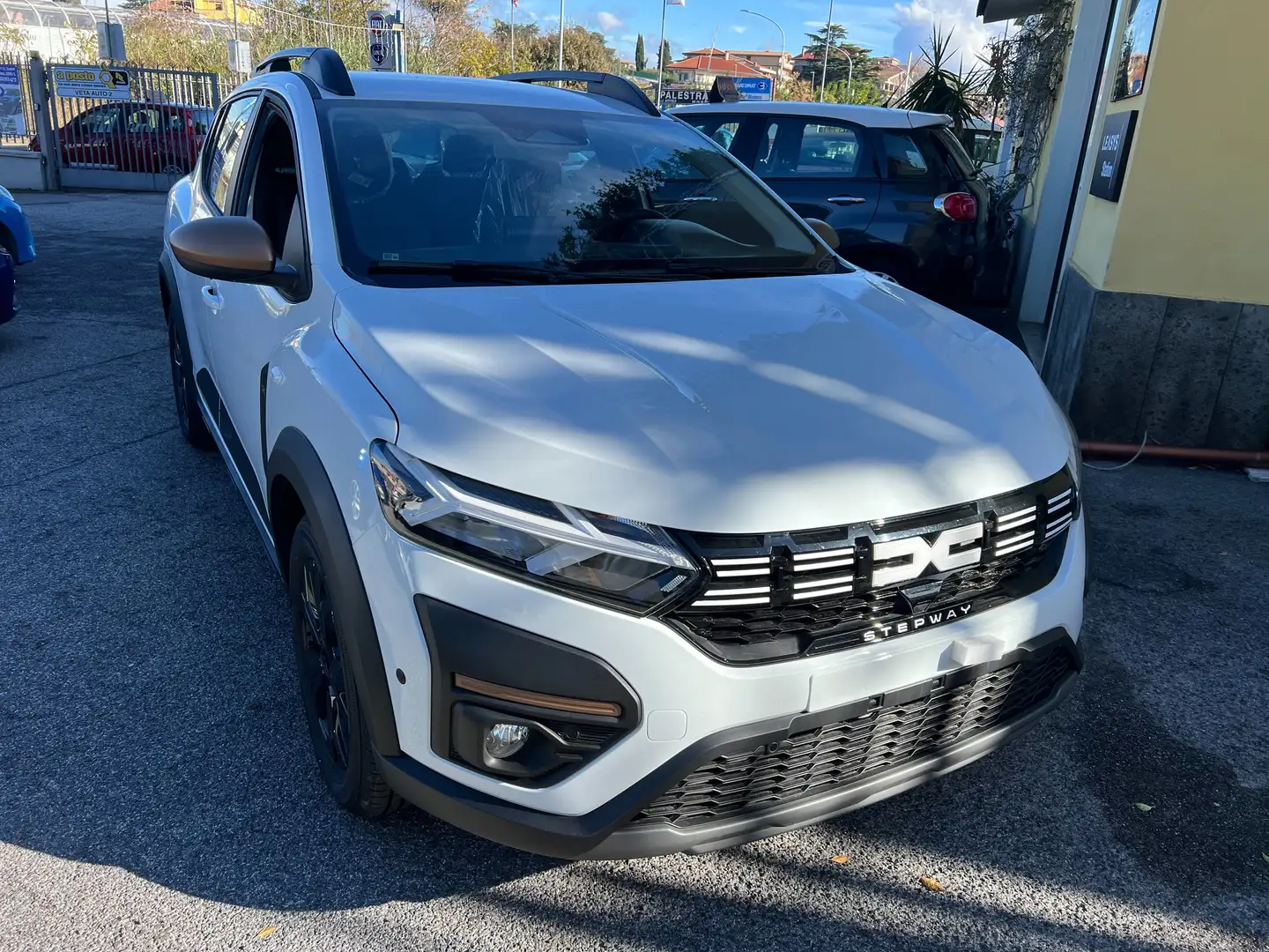 Dacia Sandero Sandero Stepway 1.0 tce Extreme Eco-g 100cv DIVCOL Blanc - 2