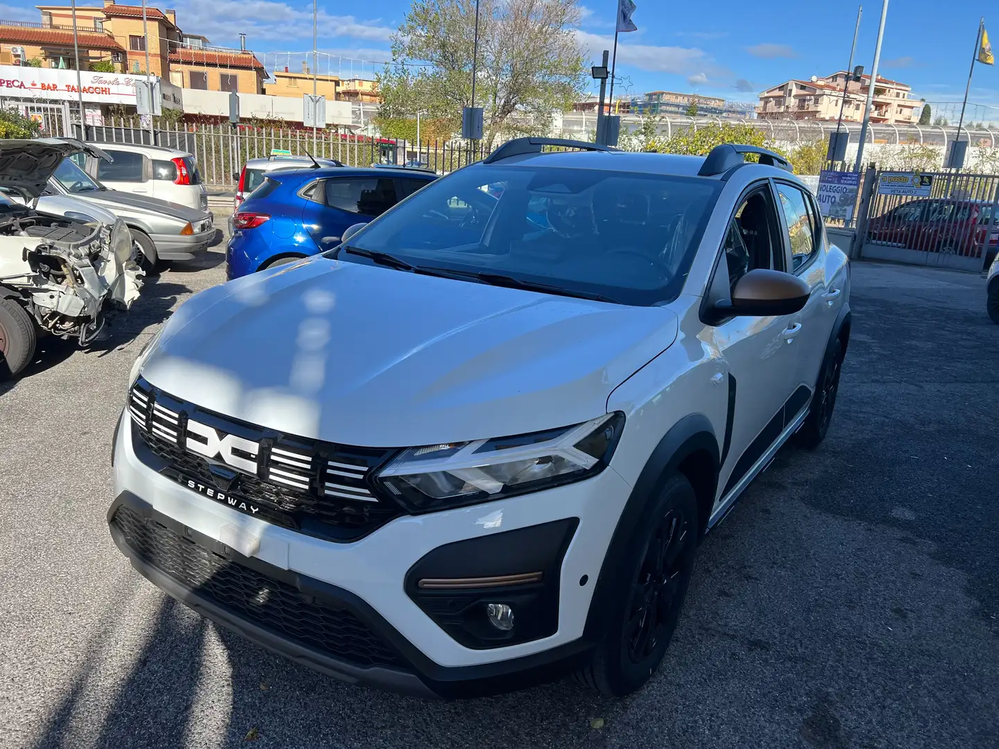 Dacia Sandero Sandero Stepway 1.0 tce Extreme Eco-g 100cv DIVCOL Blanc - 1