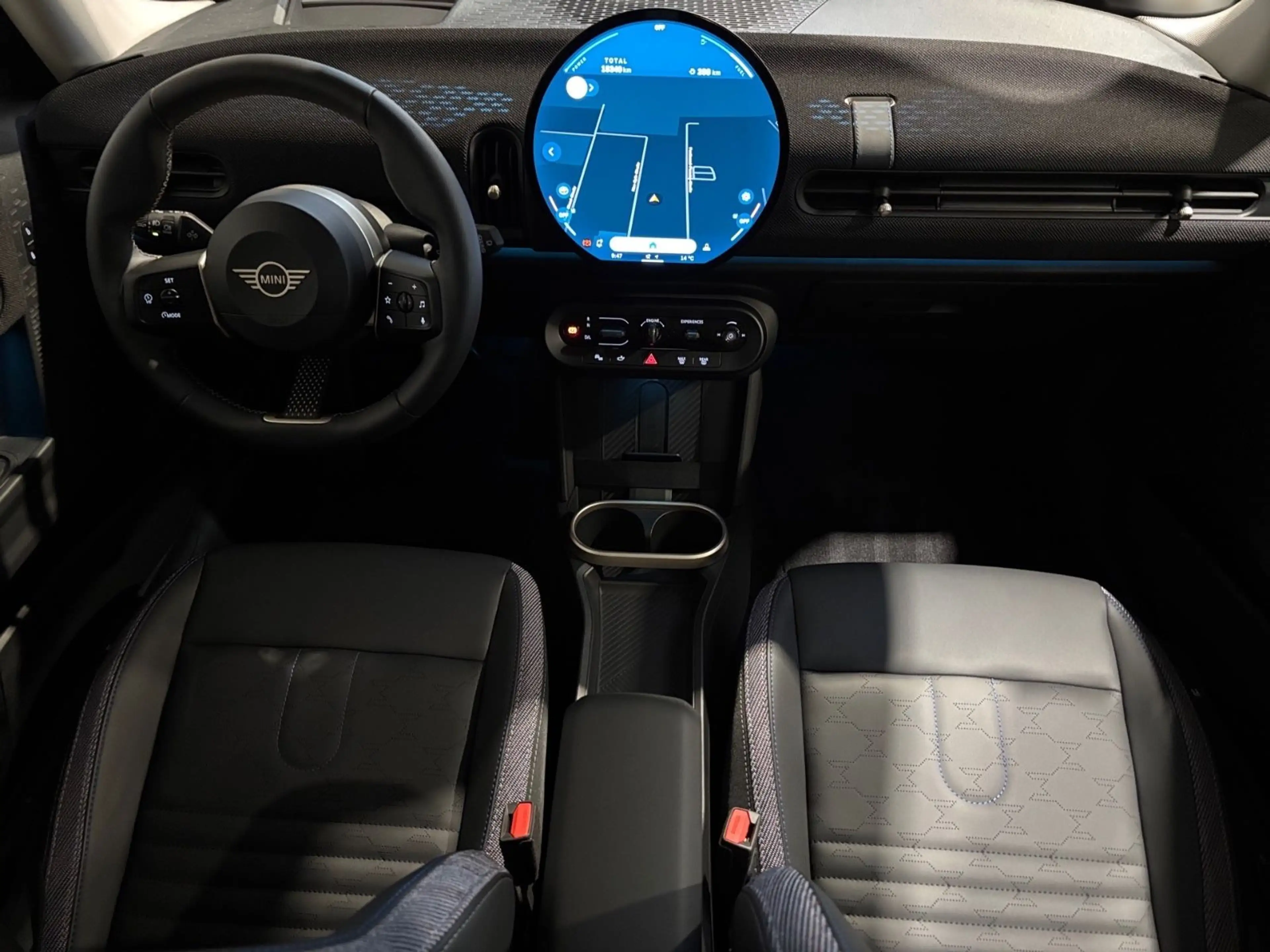MINI Cooper C 1,5 Steptronic Classic Trim — photo 11