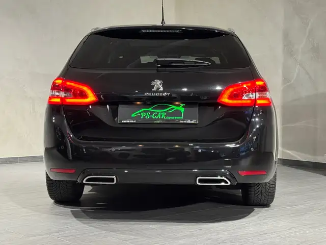 Peugeot 308 view 13
