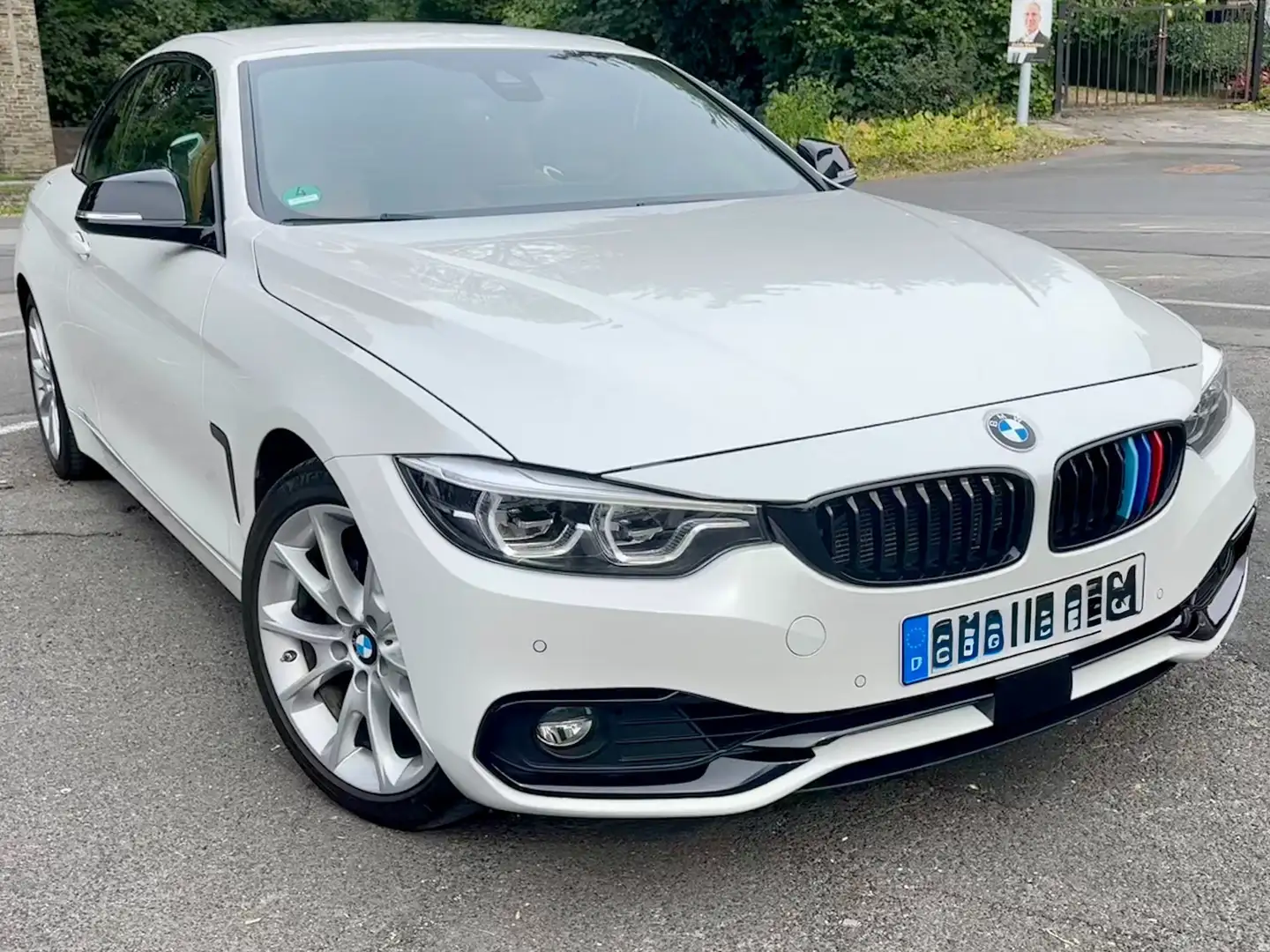 BMW 430 430d Cabrio Aut. Sport Line LCI Weiß - 1