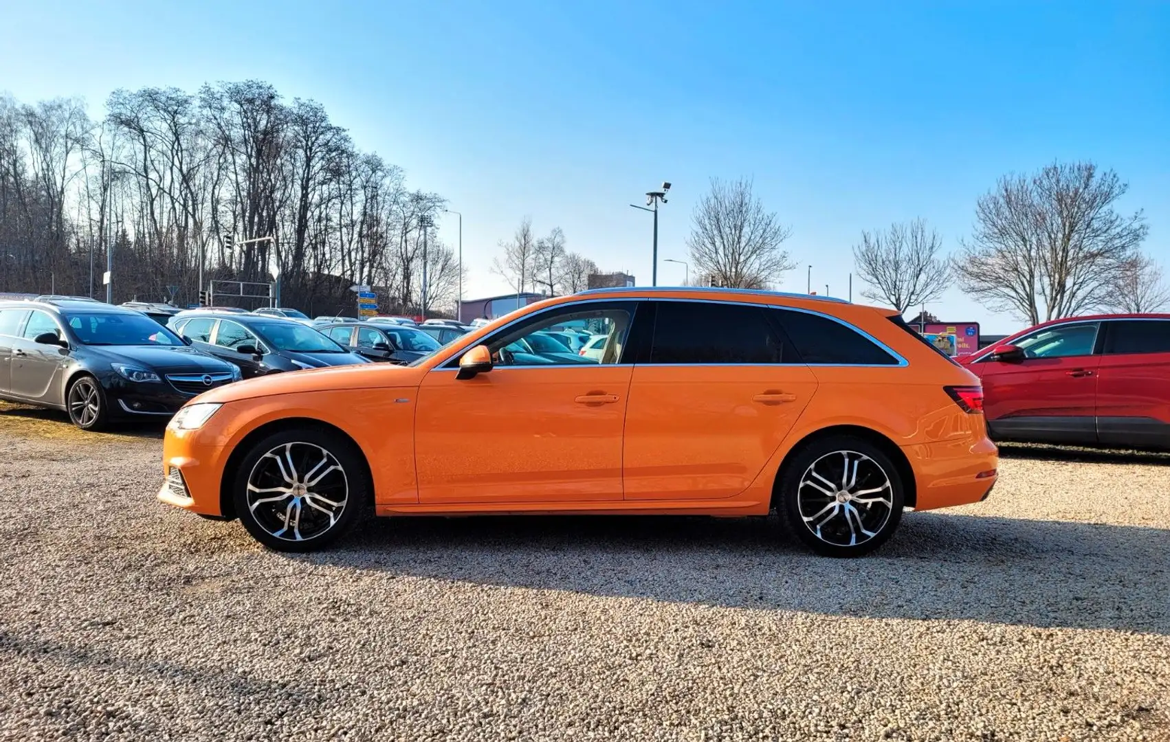 Audi A4 Avant quattro sport Orange - 2