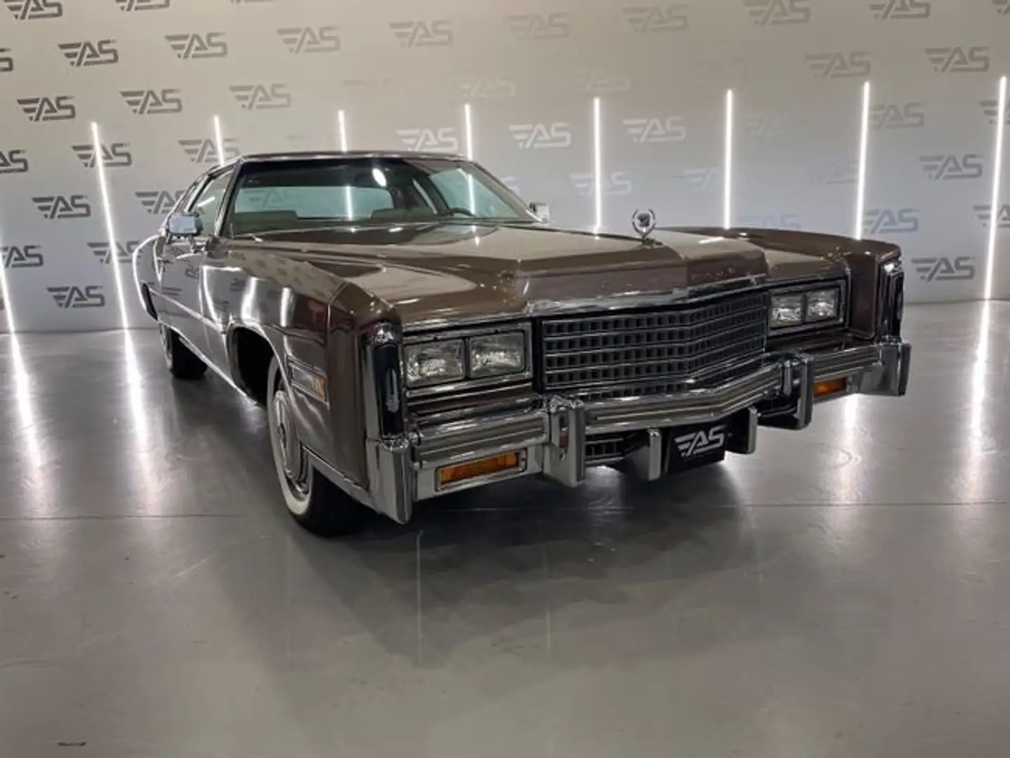 Cadillac Eldorado Coupe del 1978 Marrón - 2