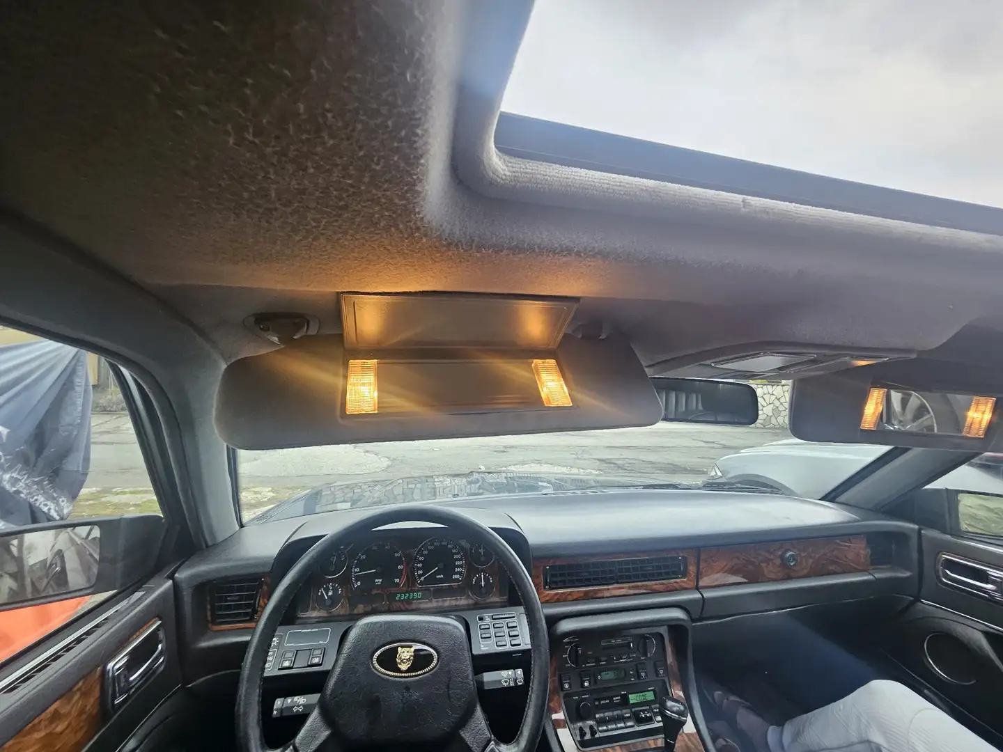 Jaguar XJ40 voll Ausstattung 2800 - 2