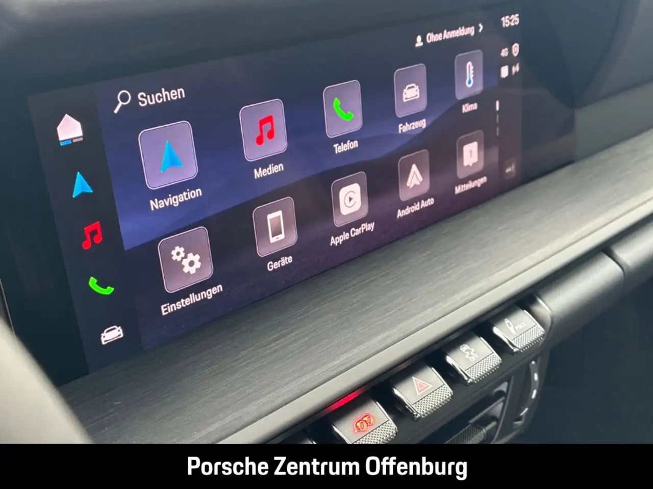 Porsche 992 -2 (911) Carrera 4 GTS Cabriolet 14