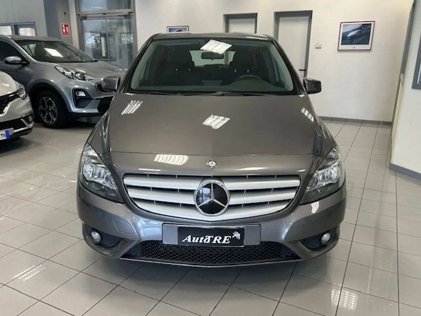 Mercedes-Benz B 160 Classe B - cdi Premium Grijs - 2