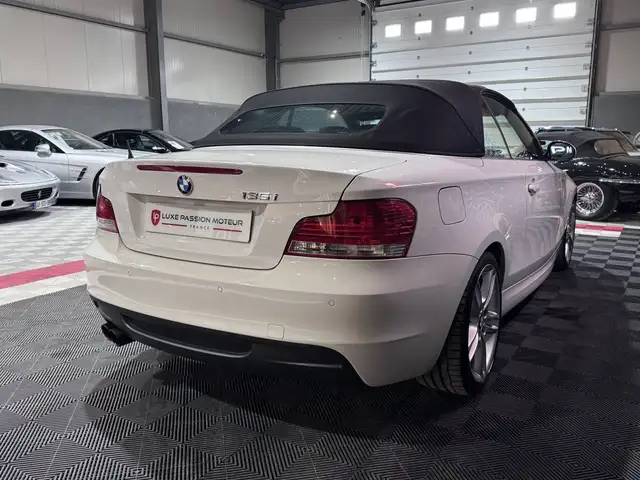BMW 1 Series view 11