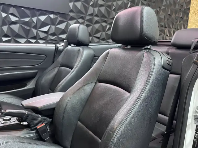 BMW 1 Series view 15