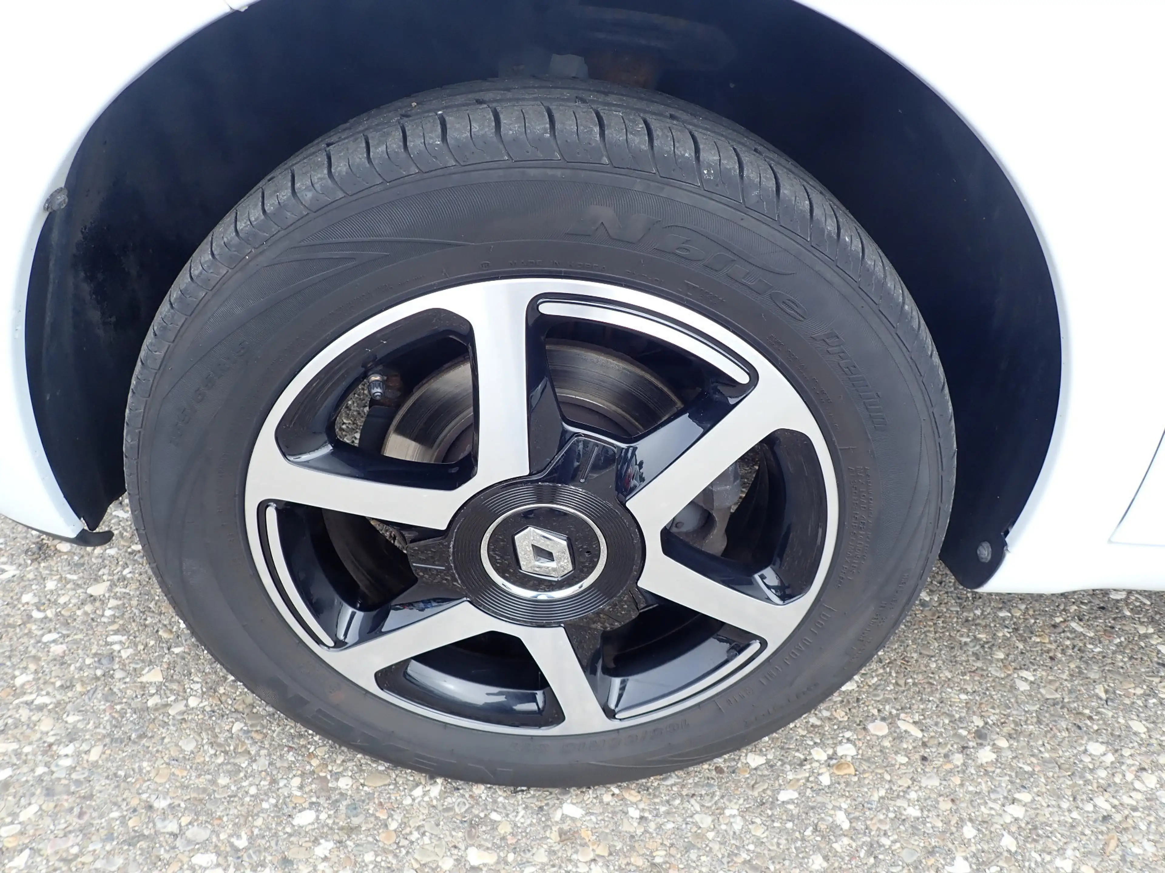 Renault Twingo Limited SCe 70 — photo 3