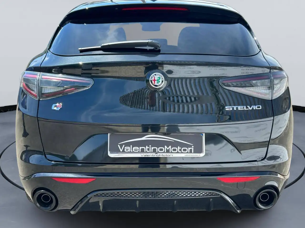 Alfa Romeo Stelvio 2026 — фото 8