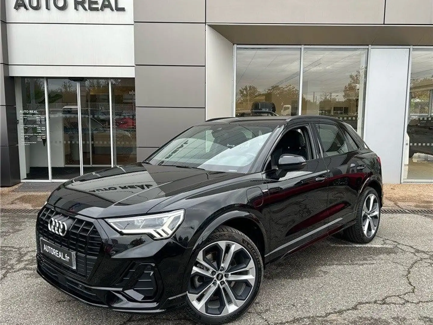 Audi Q3 45 TFSIe 245 ch S tronic 6 S line Negro - 1